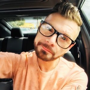 Meet your Posher, Anthony